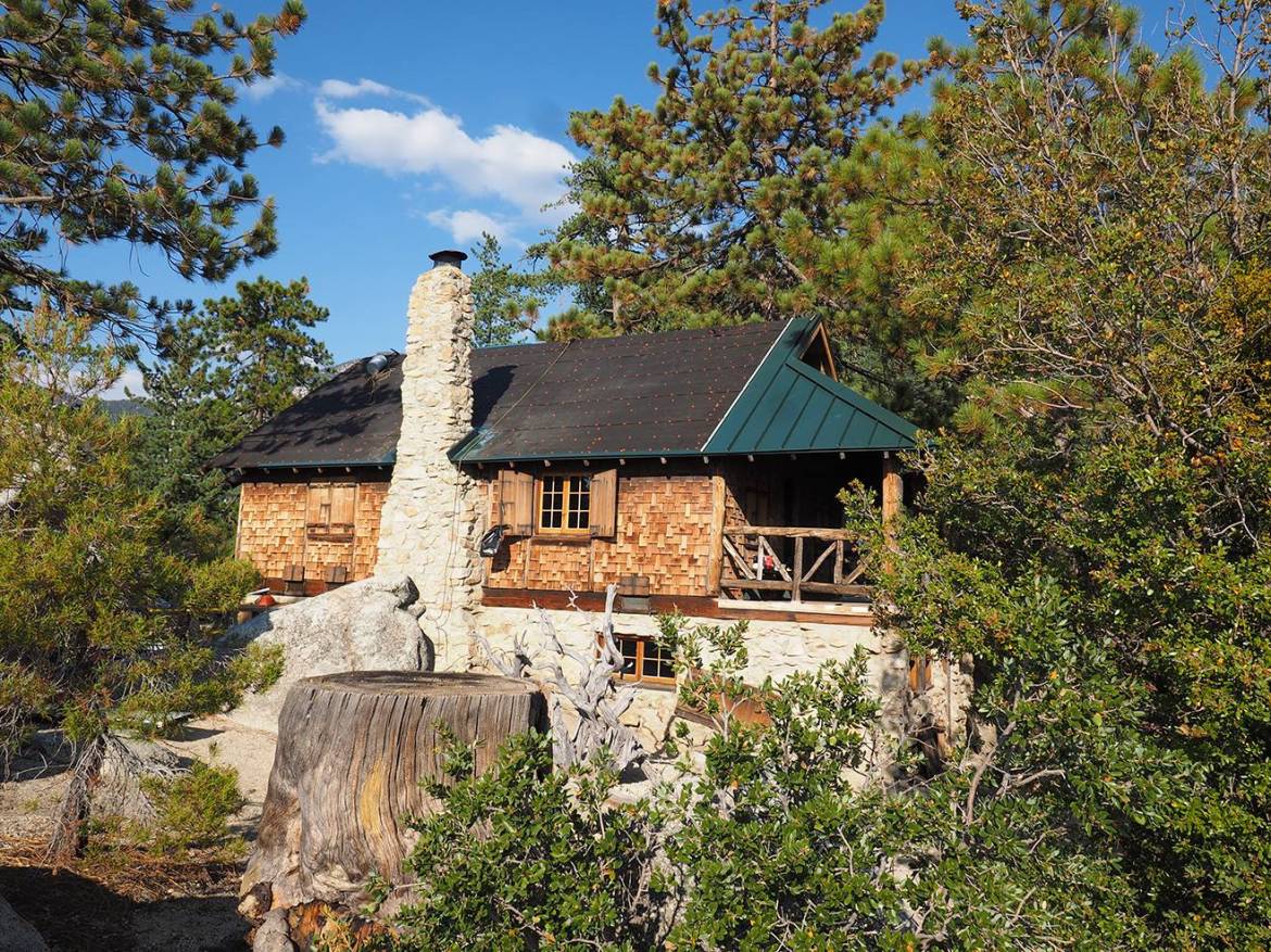 Cabin.jpg